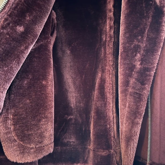 Beautiful jacket burgundy color I loved it but end up not wearing it at all - Picture 2 of 2